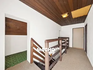 Prodej chaty, Mníšek pod Brdy, U Lípy, 118 m2