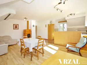 Prodej vícegeneračního domu, Tursko, Ke Statkům, 189 m2