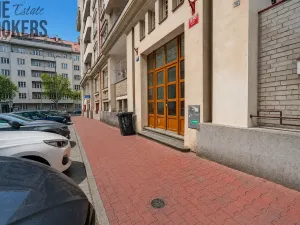 Prodej bytu 2+1, Praha - Žižkov, Ambrožova, 72 m2