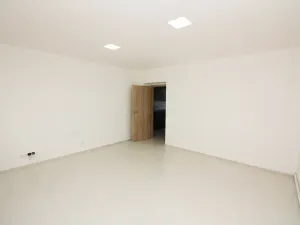 Pronájem bytu 3+1, Tišnov, nám. 28. října, 90 m2