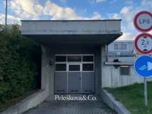 Prodej garážového stání, Praha, Formanská, 19 m2