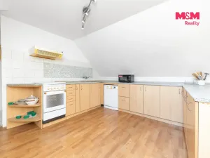 Prodej rodinného domu, Ochoz u Tišnova, 237 m2