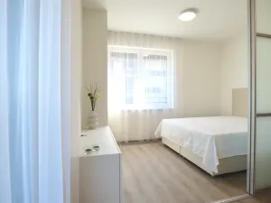 Pronájem bytu 3+kk, Praha, Výstavní, 72 m2
