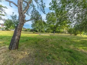 Prodej pozemku pro bydlení, Mníšek pod Brdy, 1904 m2