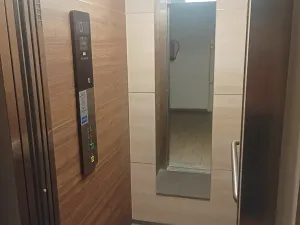 Pronájem bytu 2+kk, Praha - Vokovice, Ke dvoru, 38 m2