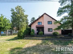 Pronájem bytu 1+kk, Moravany, Vnitřní, 42 m2