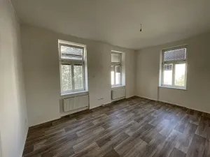 Pronájem bytu 3+kk, Praha, Bubenečská, 80 m2