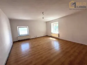 Prodej vícegeneračního domu, Javorník, Míru, 370 m2