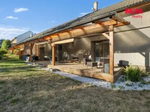 Prodej rodinného domu, Neumětely, V Chaloupkách, 210 m2