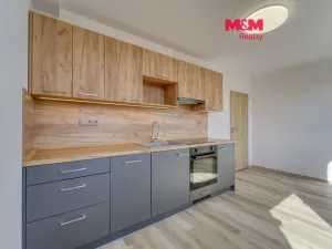 Pronájem bytu 1+1, Sušice - Sušice II, V Drahelinkách, 37 m2