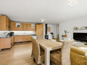 Prodej bytu 3+kk, Kněževes, 88 m2