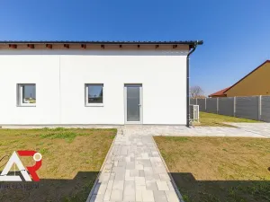 Prodej domu na klíč, Žabčice, 140 m2