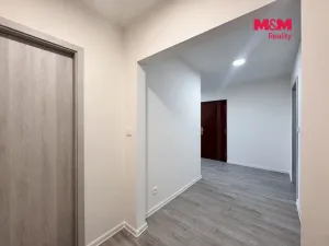 Pronájem bytu 4+1, Praha - Hloubětín, Rochovská, 83 m2