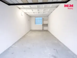 Prodej garáže, Ivančice, Slunečná, 32 m2