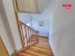 Prodej rodinného domu, Hřebeč, nám. Draha, 150 m2