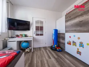 Prodej bytu 4+1, Klášterec nad Ohří - Miřetice u Klášterce nad Ohří, Ječná, 78 m2