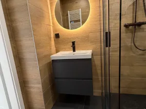 Pronájem bytu 2+kk, Praha - Břevnov, Bělohorská, 47 m2