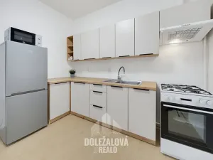Pronájem bytu 2+kk, Jihlava, Mrštíkova, 60 m2
