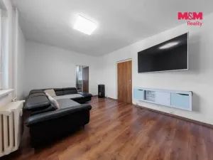 Prodej bytu 3+1, Chodov, Říjnová, 54 m2
