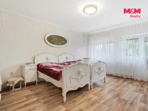 Prodej rodinného domu, Kněžmost - Koprník, 250 m2