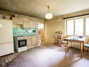 Prodej rodinného domu, Roztoky u Semil, 346 m2