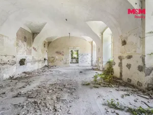 Prodej historického objektu, Zvoleněves, 5000 m2