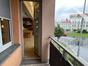 Pronájem bytu 3+kk, Kroměříž, náměstí Míru, 94 m2
