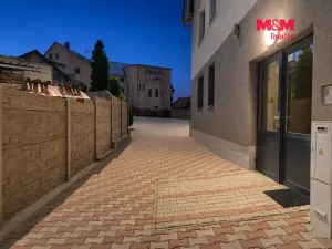 Prodej bytu 3+kk, Břežany II, 81 m2