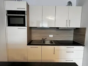 Pronájem bytu 2+kk, Karlovy Vary, Spálená, 64 m2