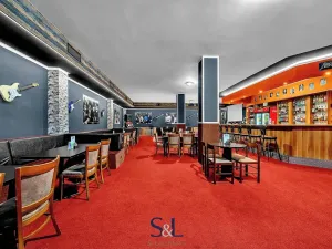 Pronájem restaurace, Česká Lípa, Jindřicha z Lipé, 290 m2