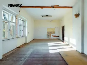Prodej rodinného domu, Velká Kraš, 420 m2