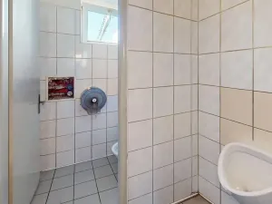 Pronájem skladu, Hradec Králové, Akademika Bedrny, 2586 m2