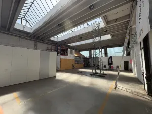 Pronájem výrobních prostor, Praha - Kunratice, Dobronická, 390 m2
