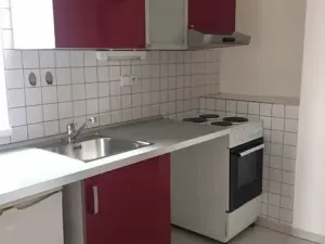 Pronájem bytu 2+1, Poděbrady, Hakenova, 56 m2