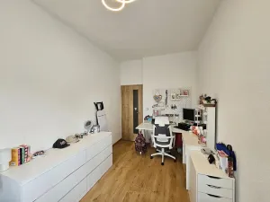 Prodej bytu 5+kk, Polevsko, 101 m2