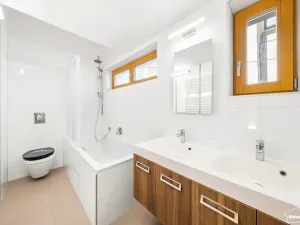 Prodej rodinného domu, Praha - Modřany, U pily, 130 m2