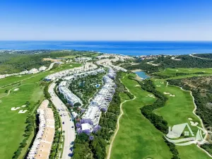 Prodej bytu 3+kk, La Línea de la Concepción, Španělsko, Paseo Marítimo de La Alcaidesa, 117 m2