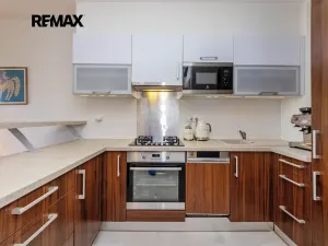 Prodej bytu 2+kk, Praha - Vršovice, Karpatská, 49 m2