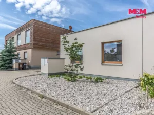 Pronájem rodinného domu, Praha - Březiněves, Pěnkaví, 110 m2