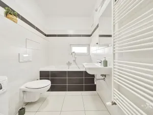 Pronájem bytu 2+kk, Praha - Černý Most, Mrázkova, 46 m2