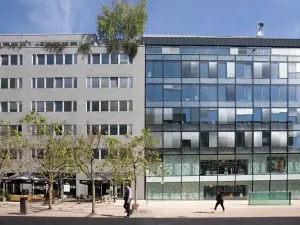 Pronájem kanceláře, Praha - Smíchov, Plzeňská, 375 m2