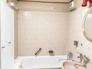 Prodej bytu 3+kk, Praha - Motol, Hennerova, 80 m2