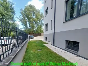 Pronájem kanceláře, Praha - Krč, U krčského nádraží, 52 m2