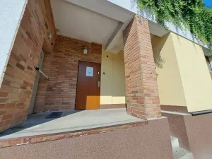 Pronájem skladu, Zlín, Masarykova, 180 m2