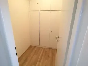 Pronájem bytu 2+1, Praha - Smíchov, Štefánikova, 77 m2