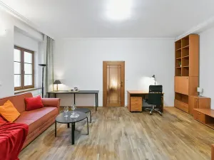 Pronájem bytu 2+kk, Praha, Ve Smečkách, 71 m2