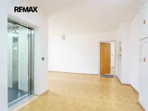 Prodej bytu 3+1, Praha - Kunratice, Jana Růžičky, 74 m2