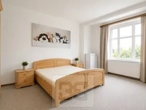 Pronájem bytu 3+1, Karlovy Vary, Majakovského, 103 m2