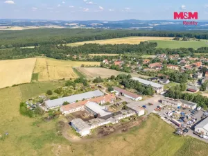Prodej komerčního pozemku, Obora, 923 m2