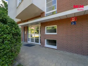 Prodej bytu 2+kk, Praha, Na břehu, 56 m2